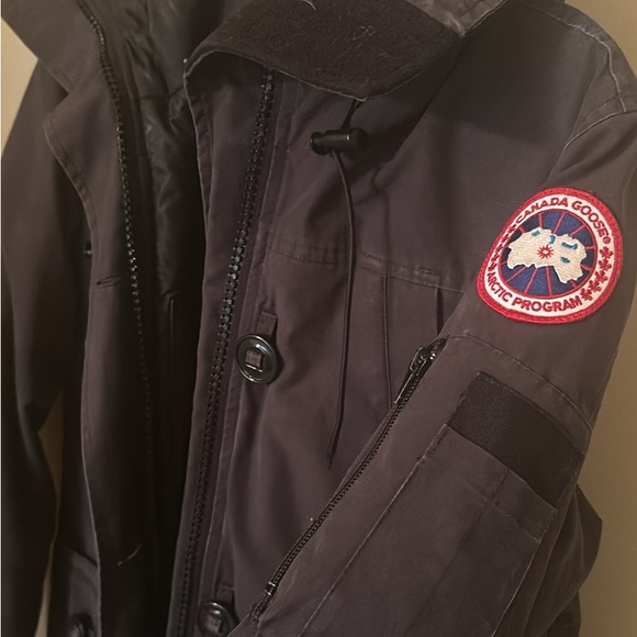 Canada Goose Navy Jacket - Picture 2 of 6